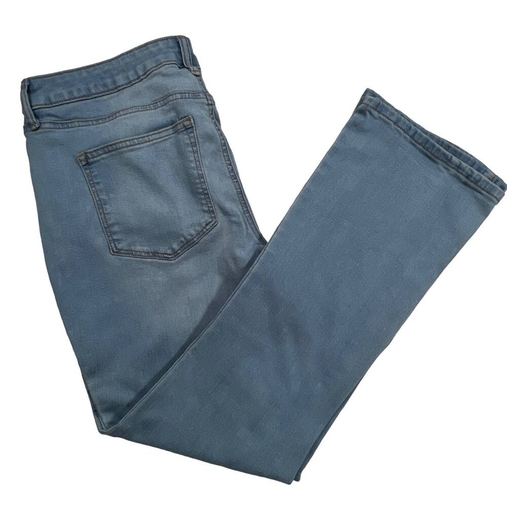 Sonoma Light Wash Classic Boot Cut Denim Blue Jeans Mid Rise Size 10S